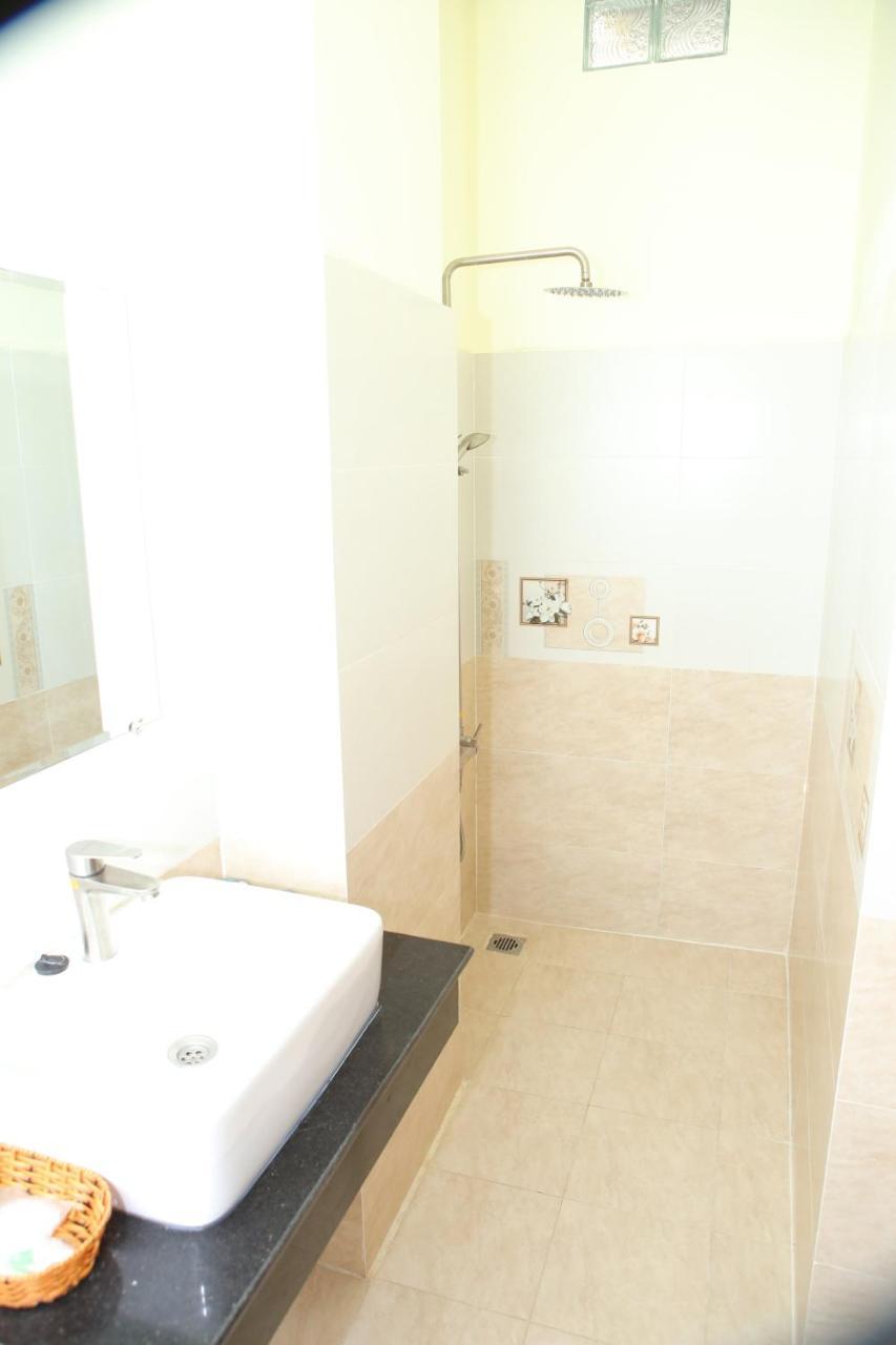 Hotel Khach San Tnk Cần Thơ Exterior foto